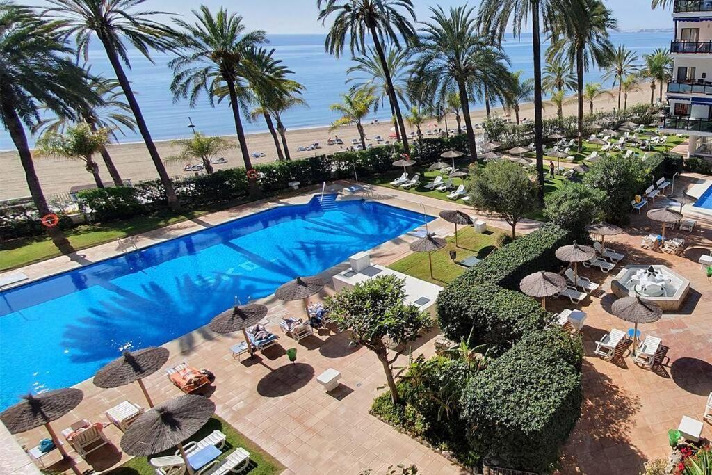 Skol 521. Fantastic Studio On The Beachfront For Holiday Rental. Marbella Exterior photo