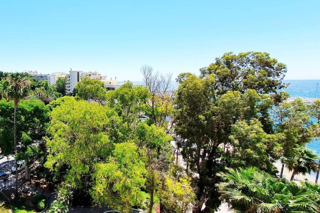 Skol 521. Fantastic Studio On The Beachfront For Holiday Rental. Marbella Exterior photo