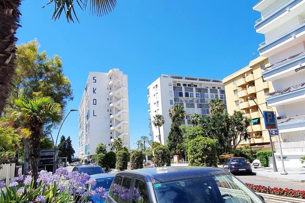 Skol 521. Fantastic Studio On The Beachfront For Holiday Rental. Marbella Exterior photo